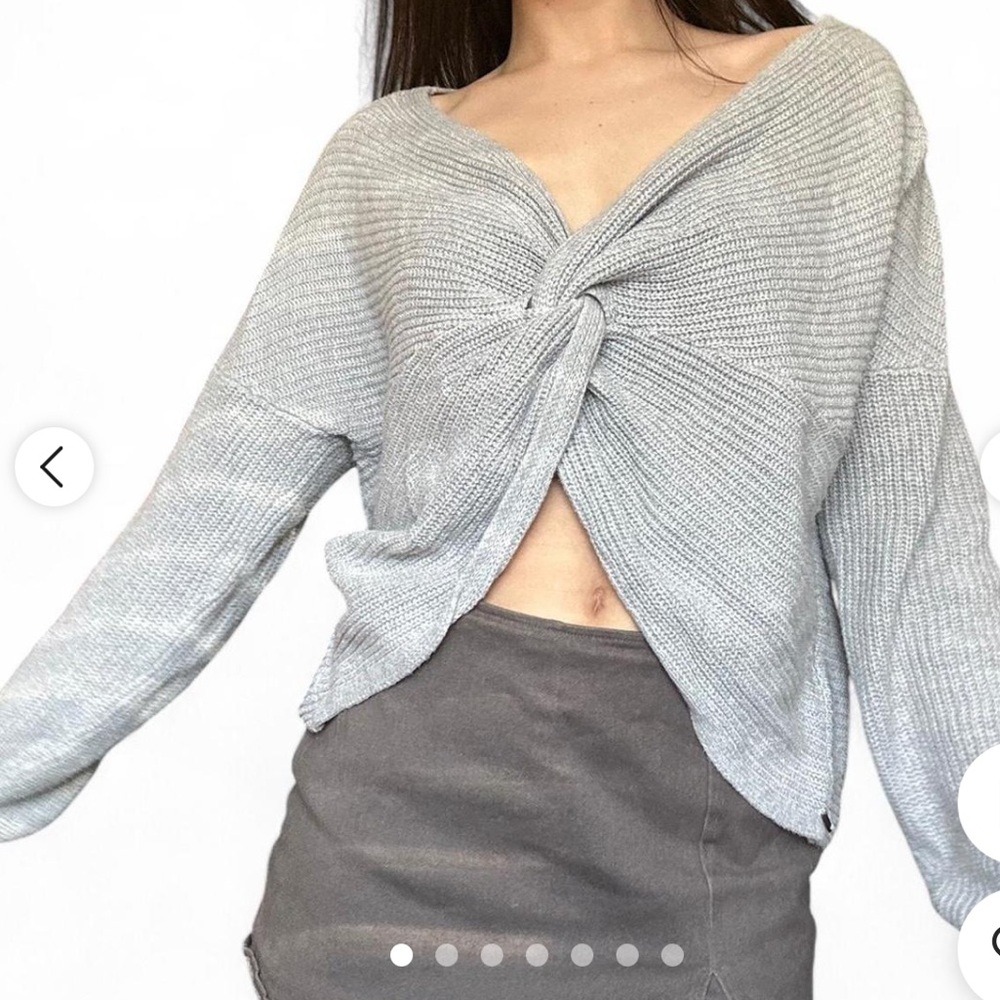 Hollister Gray Knotted Sweater